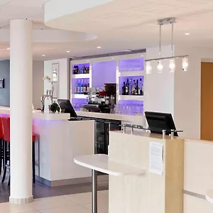 Ibis Lyon Est Hotel