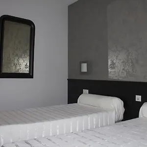https://hotel-eychenne.midi-pyreneeshotels.com